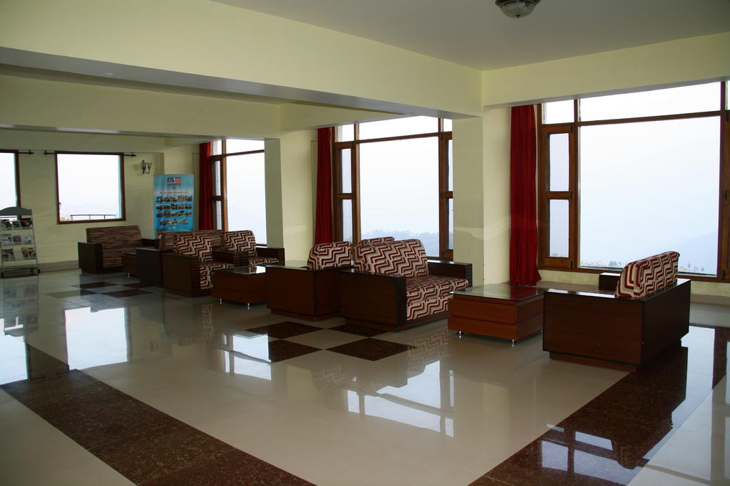 United 21 Resort Chail Esterno foto